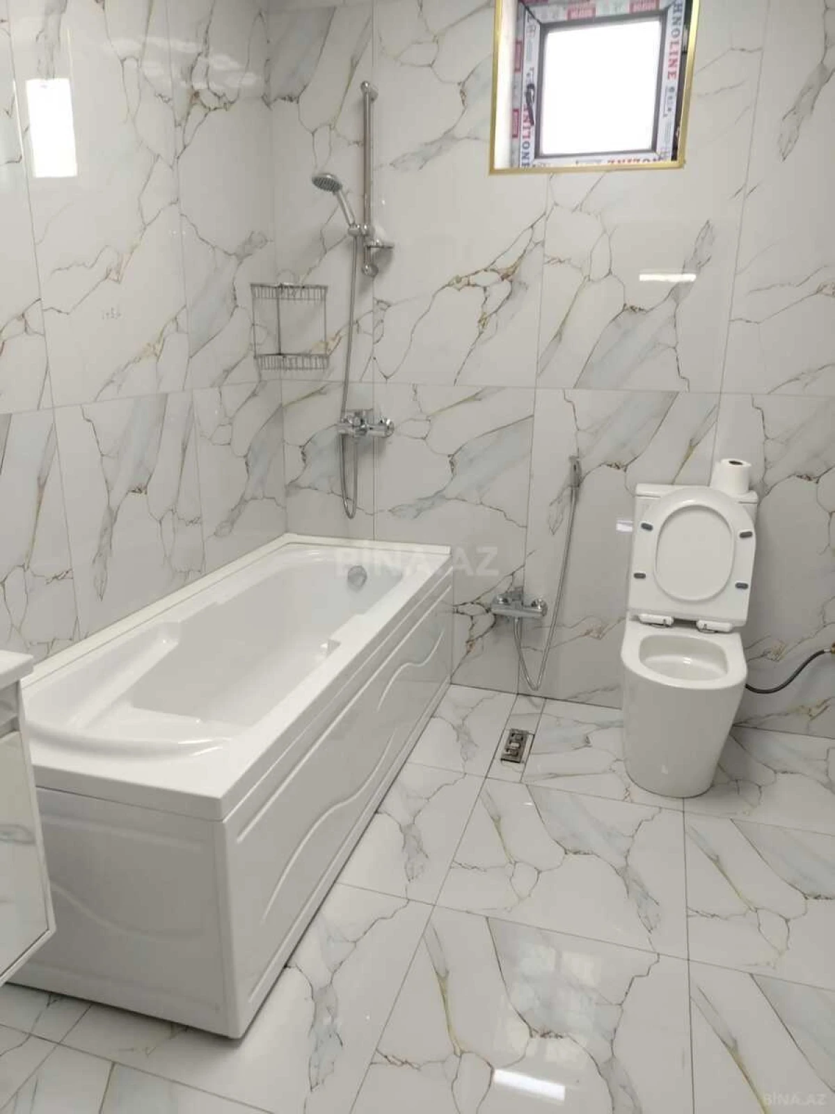 Satılır 4 otaqlı həyət evi 150 m²
