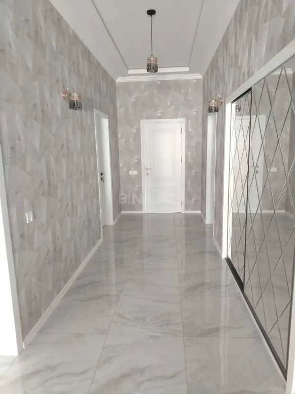 Satılır 4 otaqlı həyət evi 150 m²