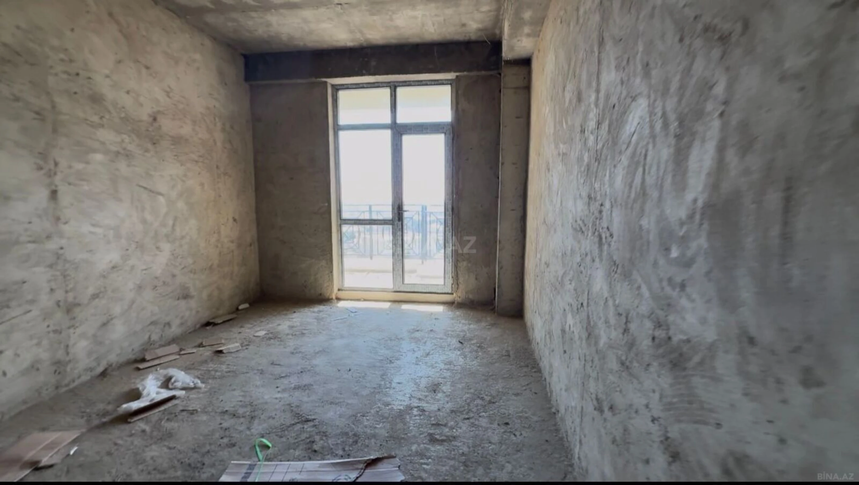 Satılır 2 otaqlı mənzil 65 m²