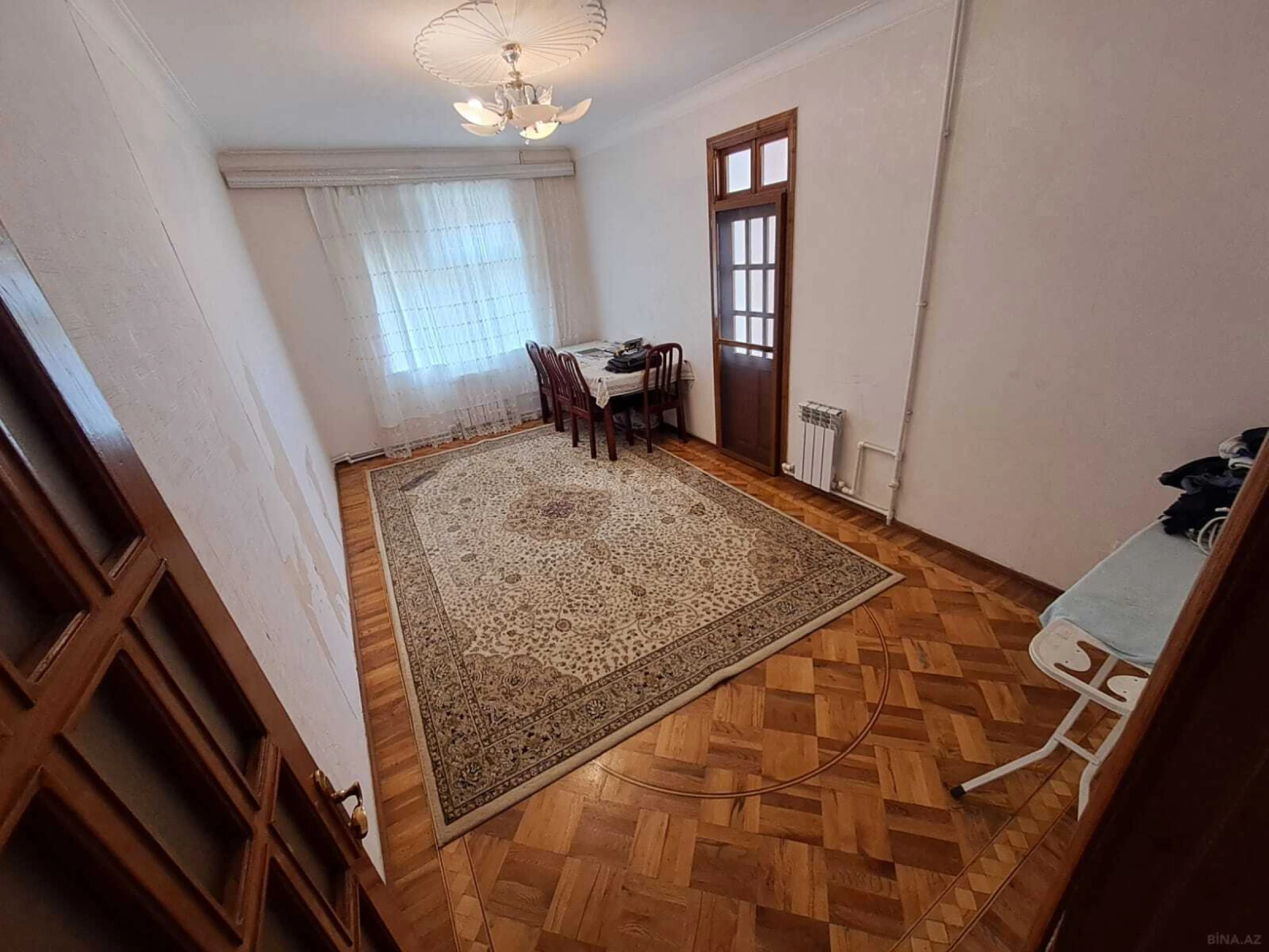 Satılır 5 otaqlı mənzil 125 m²