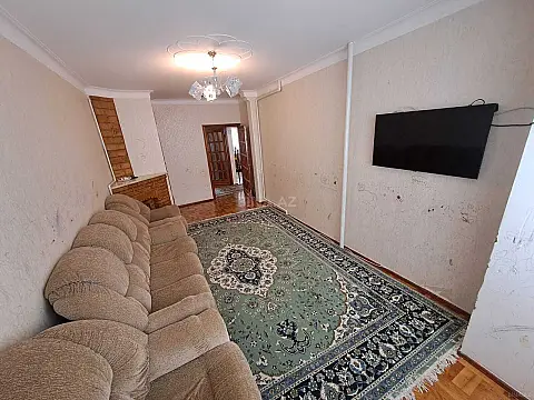 Satılır 5 otaqlı mənzil 125 m²