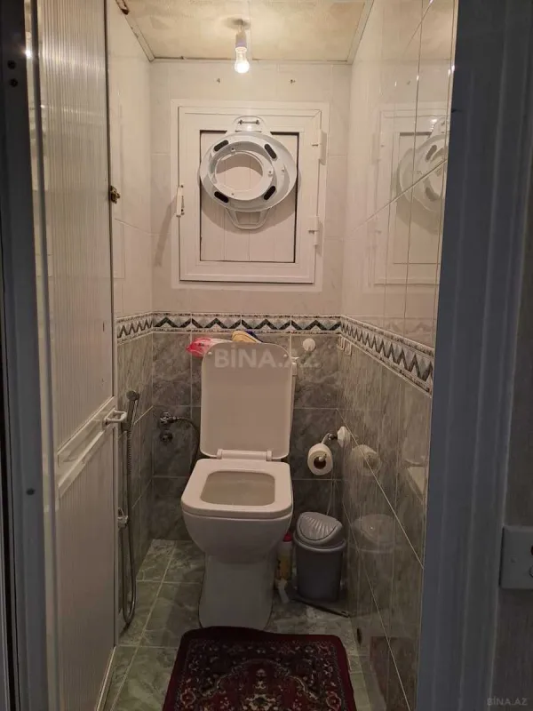 Satılır 5 otaqlı mənzil 125 m²