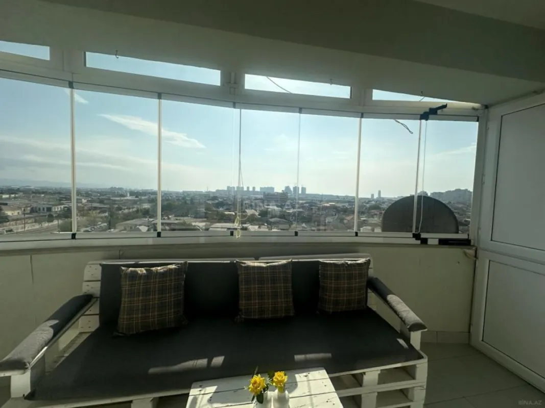 Kirayə verilir 3 otaqlı mənzil 135 m²