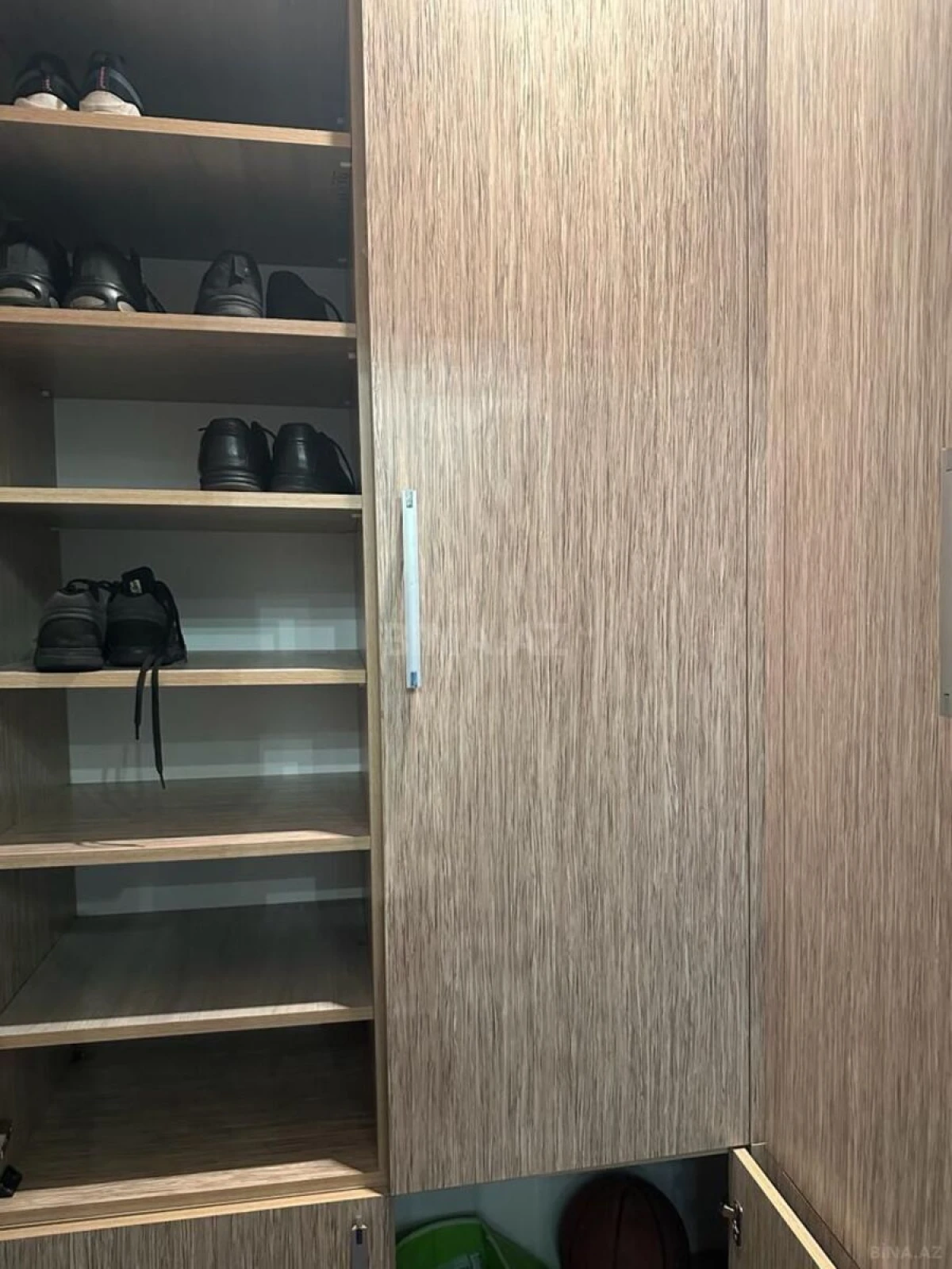 Kirayə verilir 3 otaqlı mənzil 135 m²