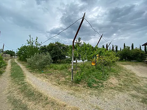 Satılır 5 otaqlı həyət evi 140 m²