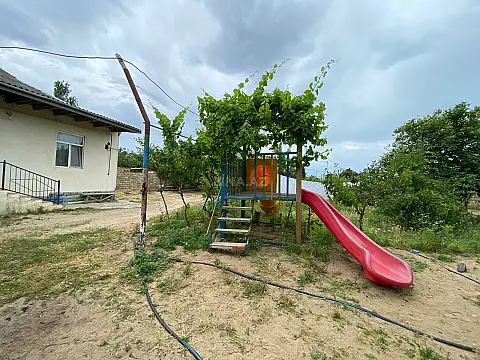 Satılır 5 otaqlı həyət evi 140 m² — Bakı 5 otaq 140.00 m²