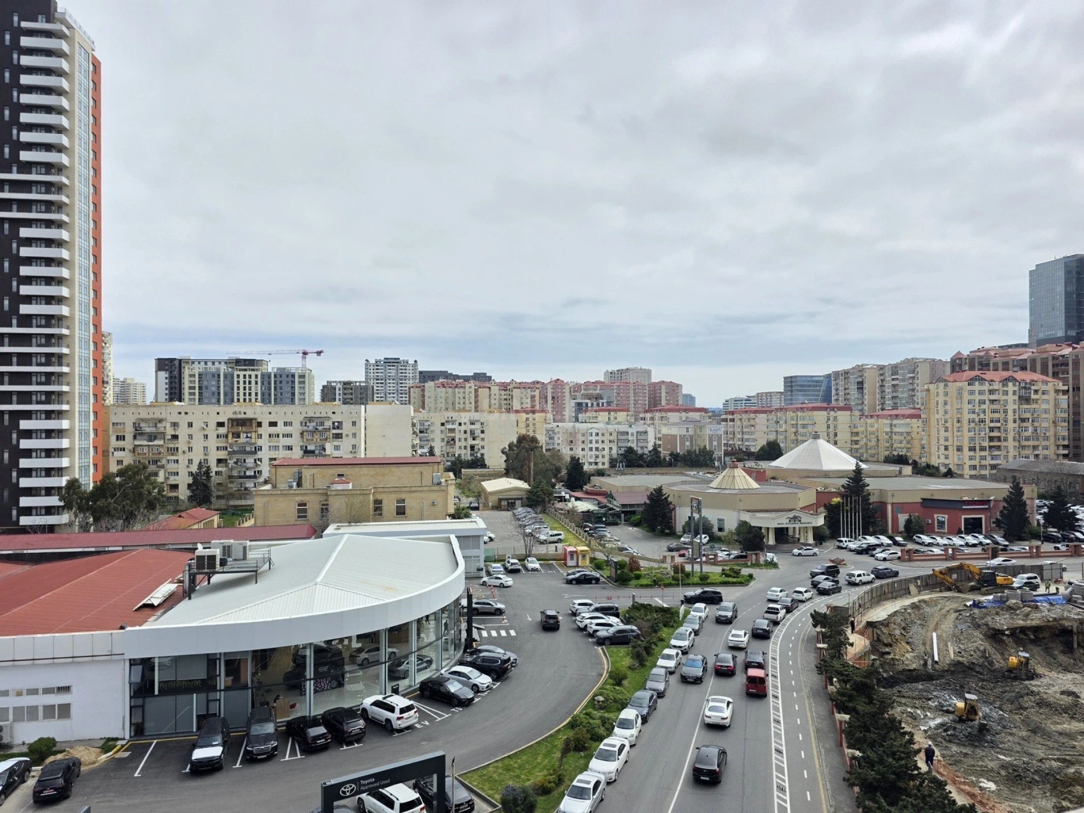 Kirayə verilir 3 otaqlı mənzil 105 m²