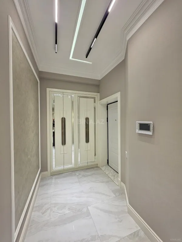 Kirayə verilir 3 otaqlı mənzil 105 m²