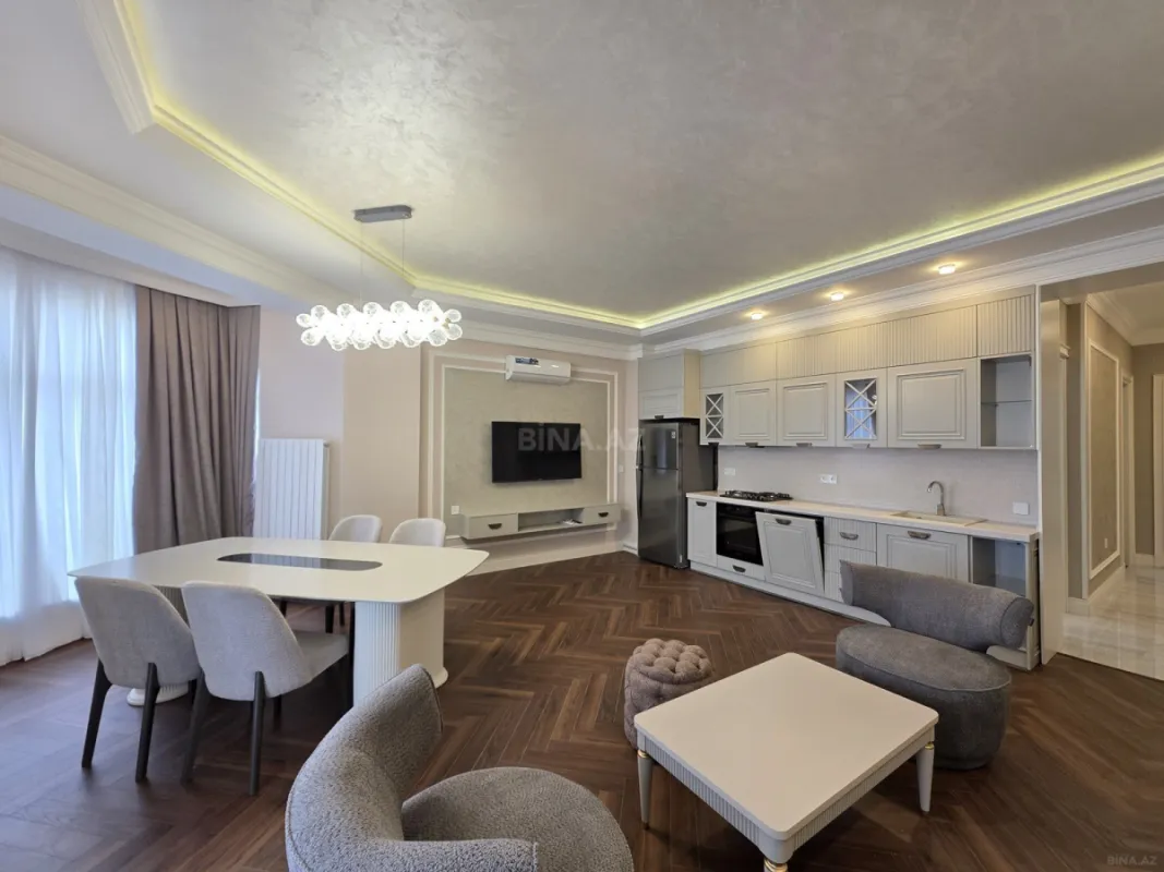 Kirayə verilir 3 otaqlı mənzil 105 m²