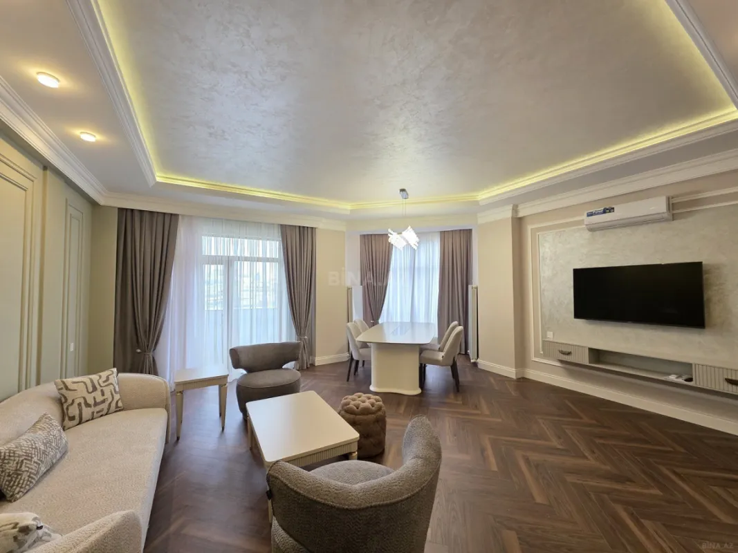 Kirayə verilir 3 otaqlı mənzil 105 m²