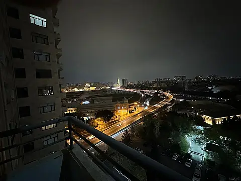 Kirayə verilir 3 otaqlı mənzil 107 m²