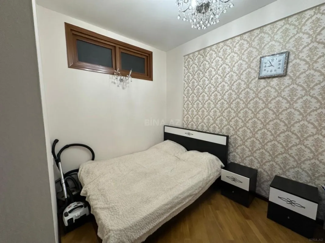Kirayə verilir 3 otaqlı mənzil 107 m²
