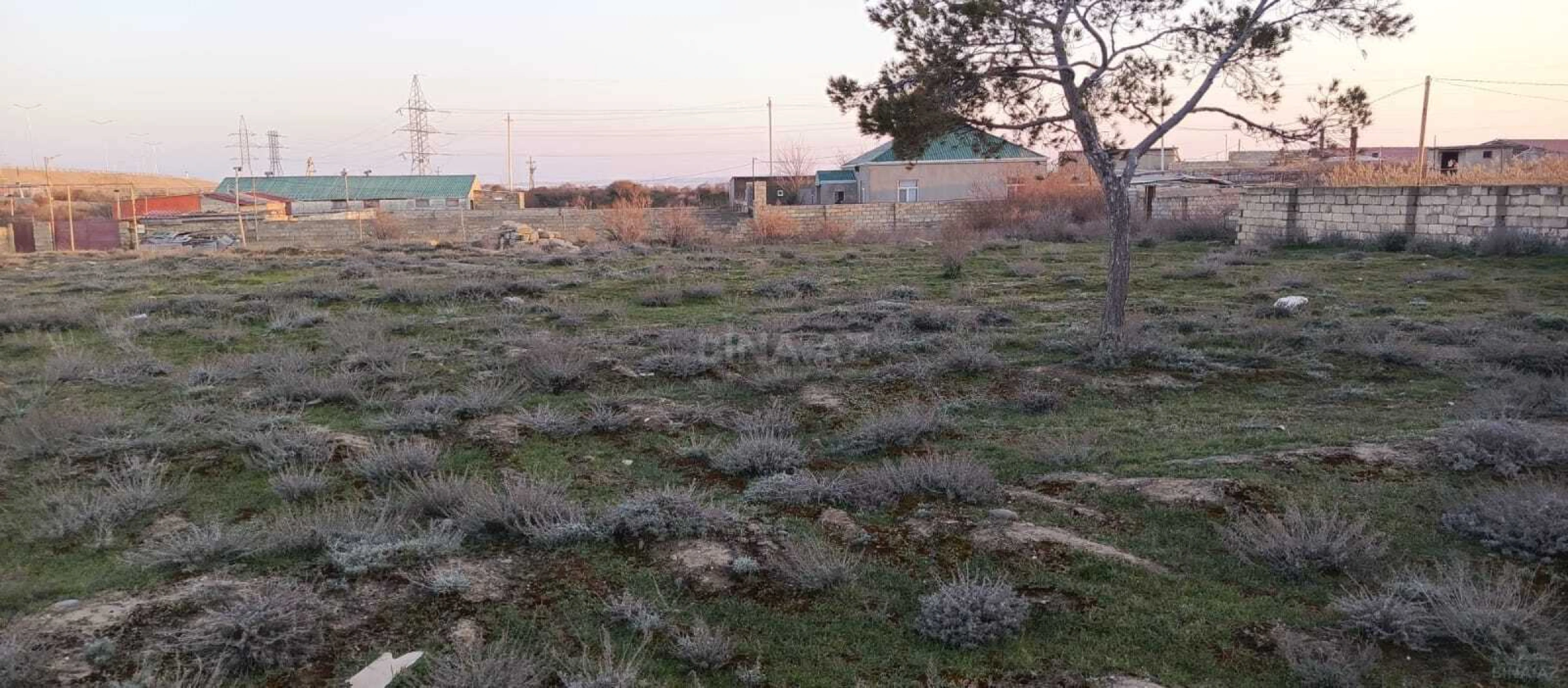 Satılır torpaq sahəsi 10 m²