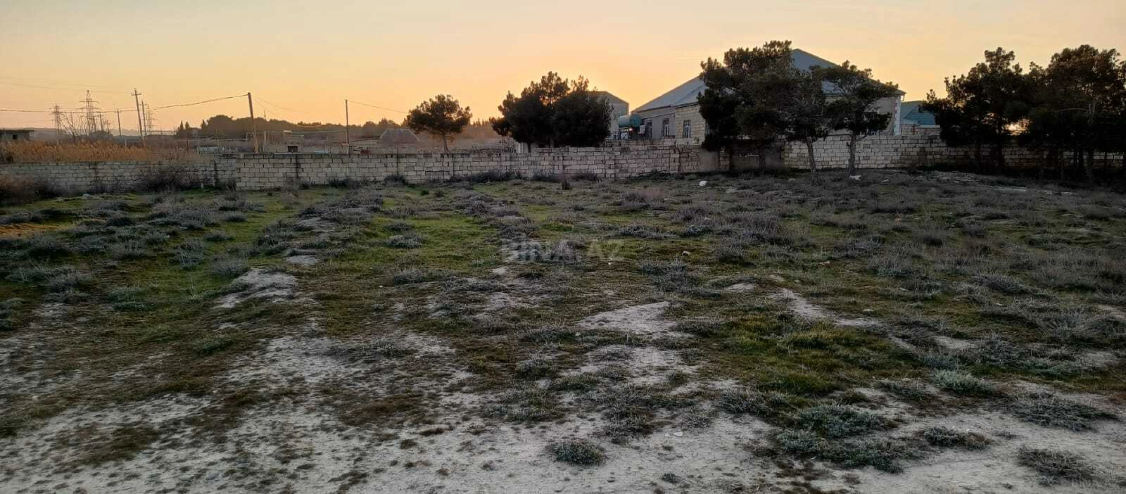 Satılır torpaq sahəsi 10 m²