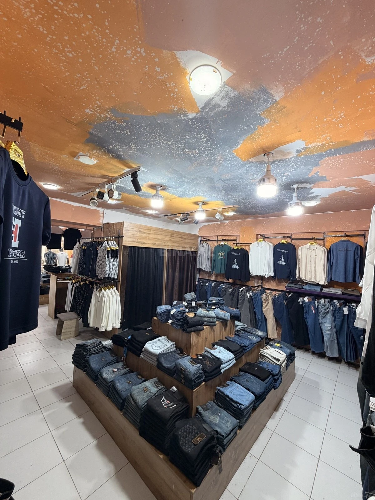 Kirayə verilir obyekt 130 m²