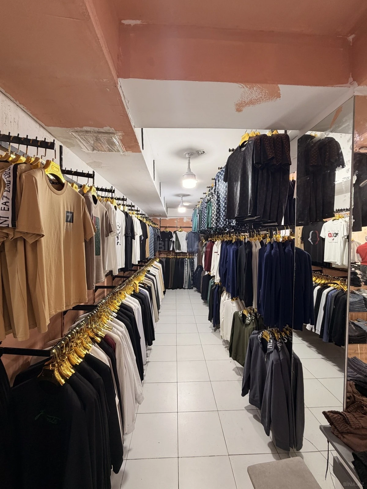 Kirayə verilir obyekt 130 m²