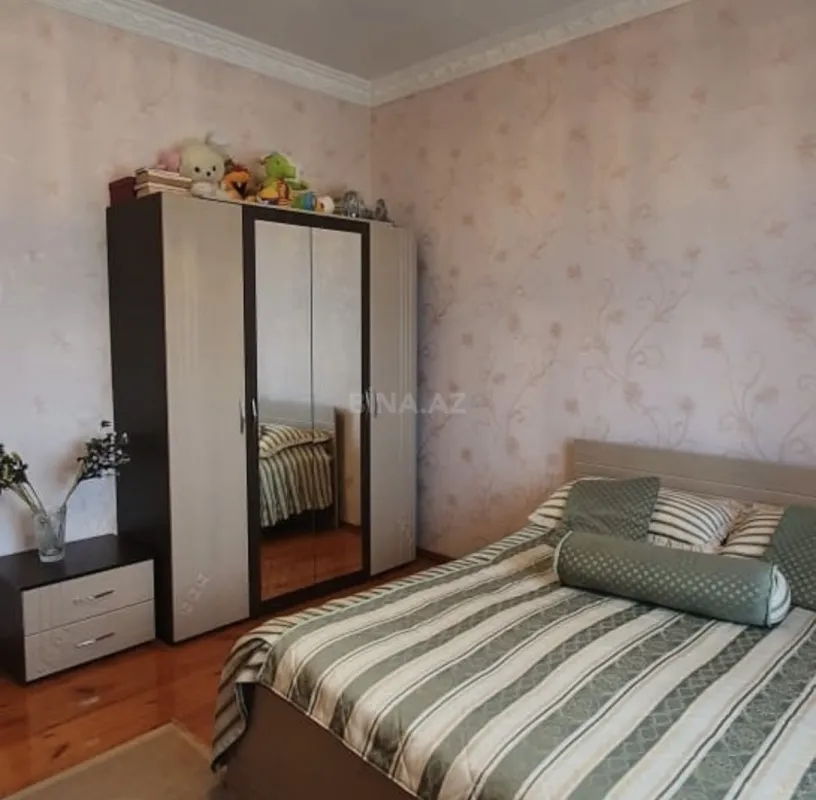 Satılır 4 otaqlı mənzil 85 m²