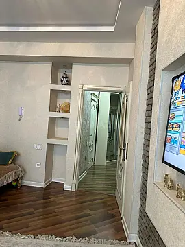 Kirayə verilir 3 otaqlı mənzil 110 m² — Bakı 3 otaq 110.00 m²