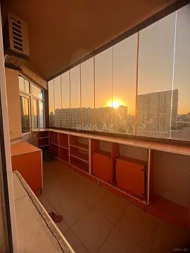 Kirayə verilir 3 otaqlı mənzil 145 m²