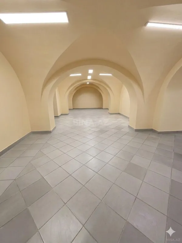 Satılır obyekt 126 m²