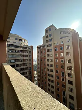 Satılır 3 otaqlı mənzil 147 m²
