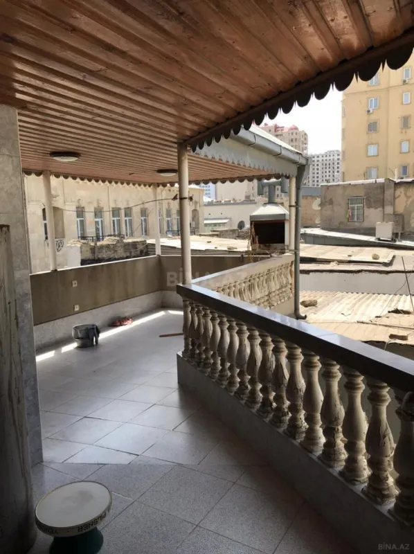 Kirayə verilir 5 otaqlı ofis 210 m²