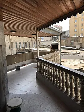 Kirayə verilir 5 otaqlı ofis 210 m²