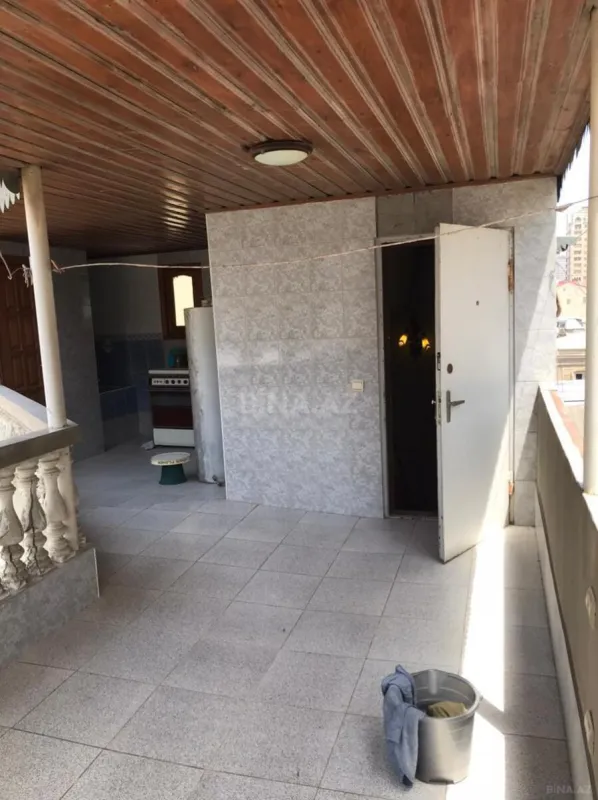 Kirayə verilir 5 otaqlı ofis 210 m²