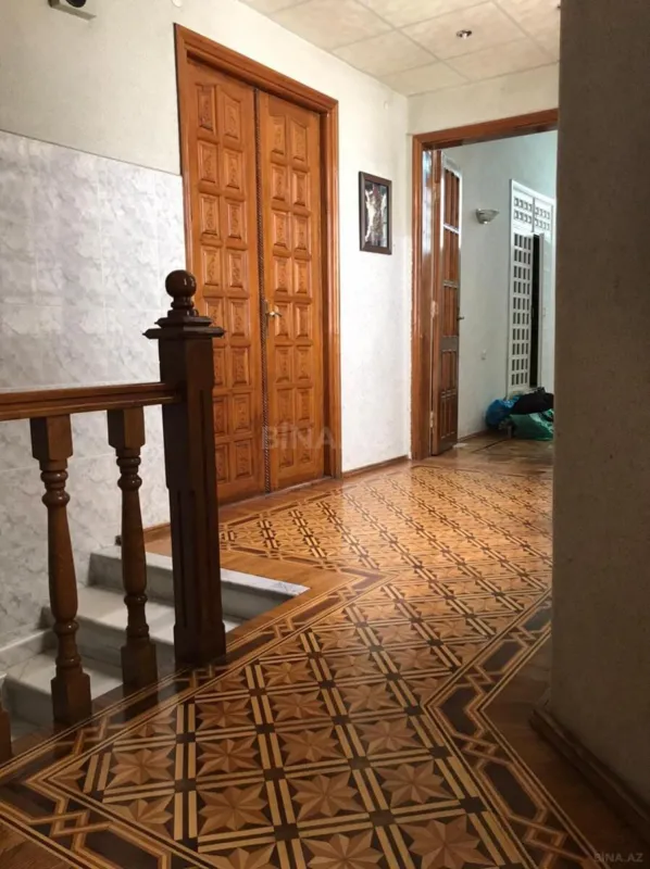 Kirayə verilir 5 otaqlı ofis 210 m²