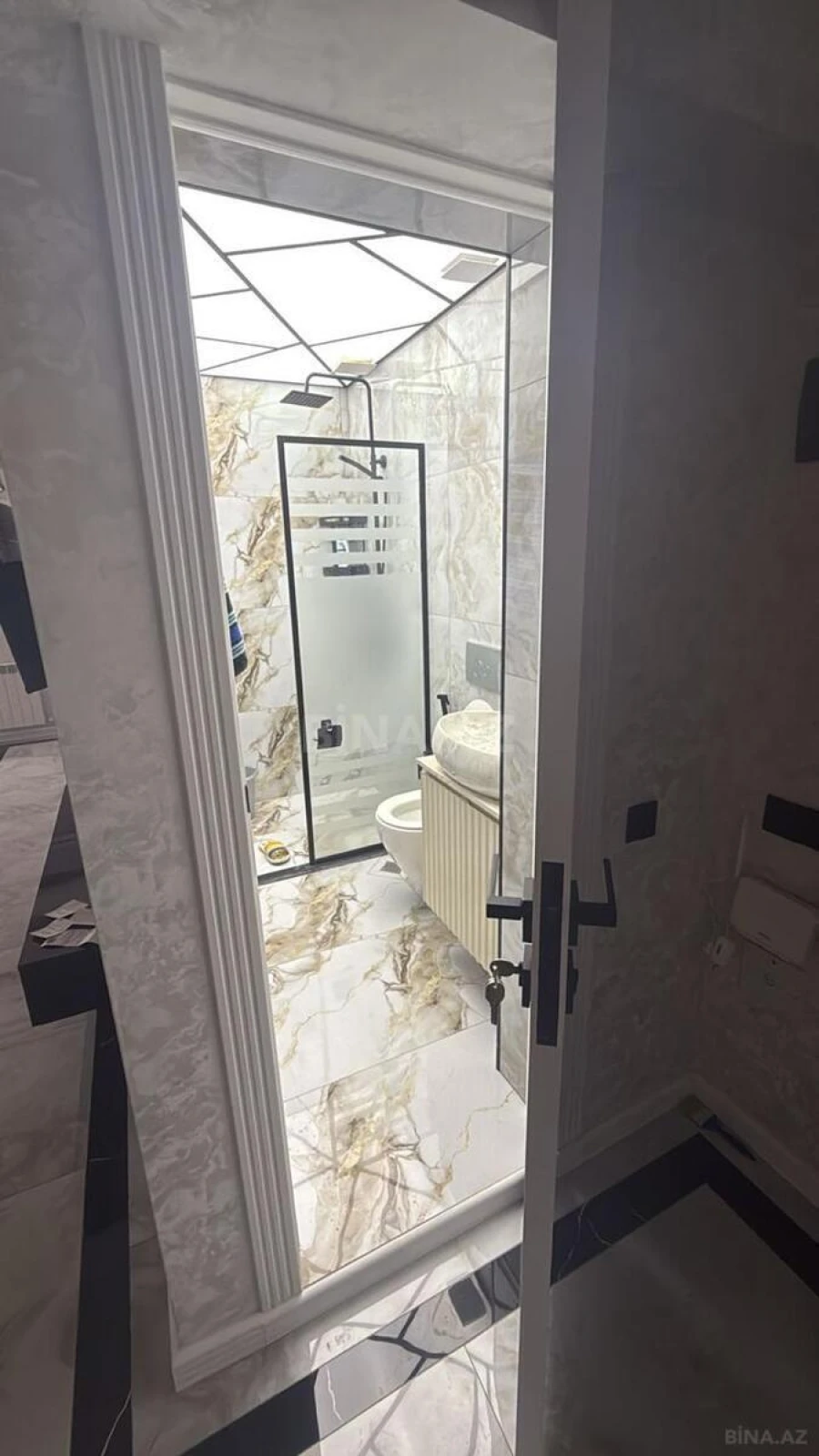 Kirayə verilir 3 otaqlı mənzil 75 m²