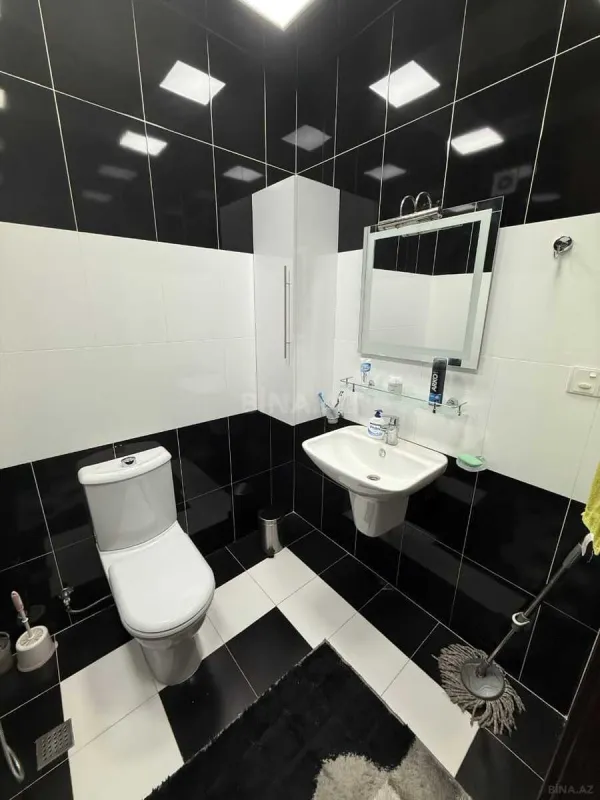 Kirayə verilir 2 otaqlı mənzil 120 m²