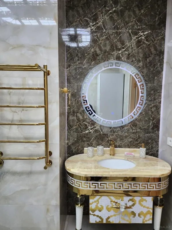 Satılır 3 otaqlı mənzil 107 m²