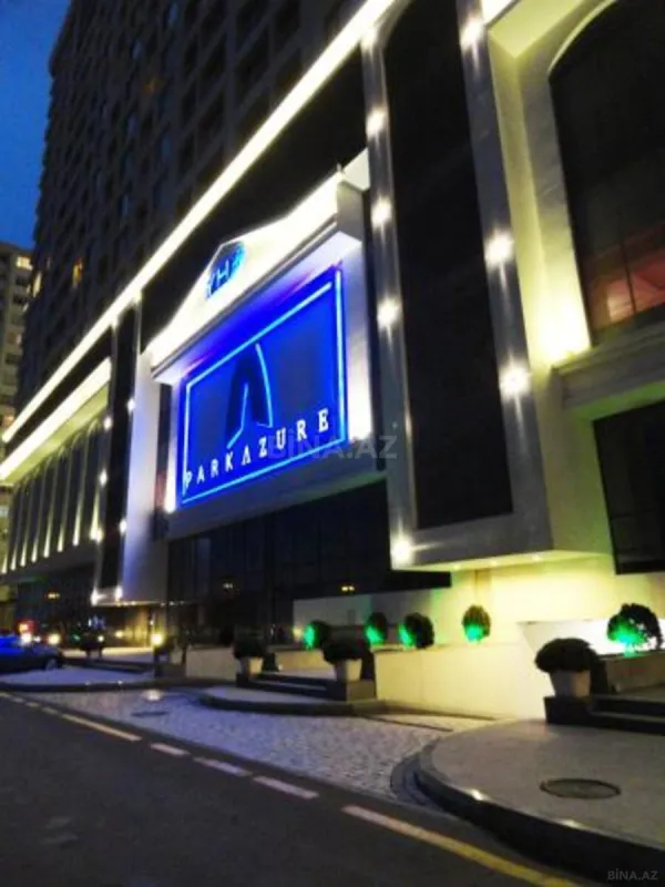 Kirayə verilir 3 otaqlı mənzil 180 m²