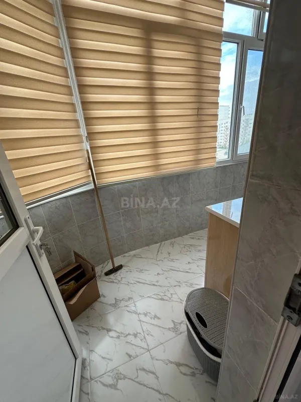 Satılır 3 otaqlı mənzil 125 m²