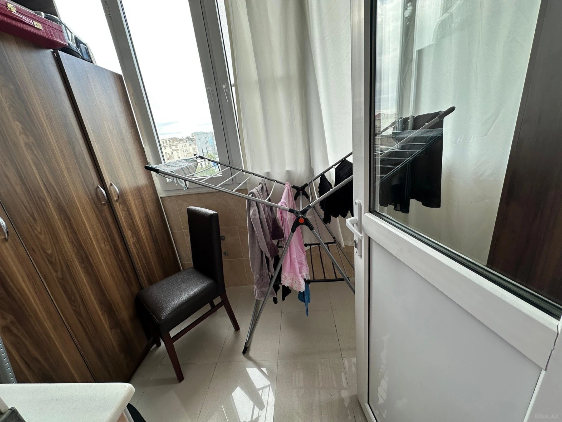 Satılır 3 otaqlı mənzil 125 m²