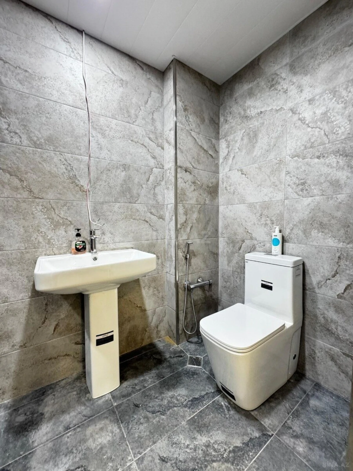 Kirayə verilir 3 otaqlı mənzil 90 m²