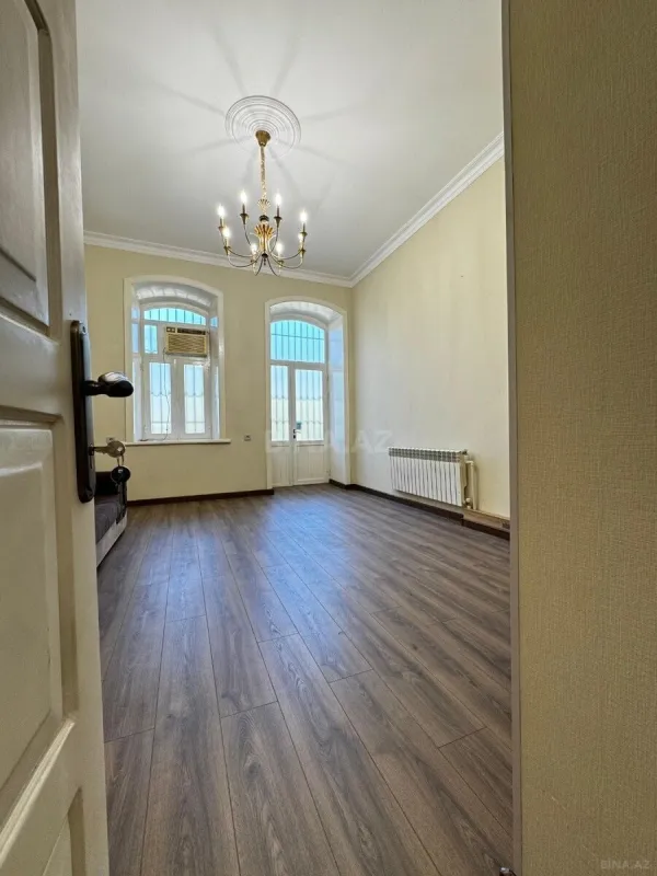 Kirayə verilir 3 otaqlı mənzil 90 m²