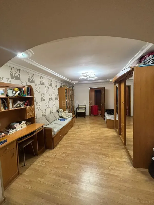 Satılır 3 otaqlı mənzil 63 m²