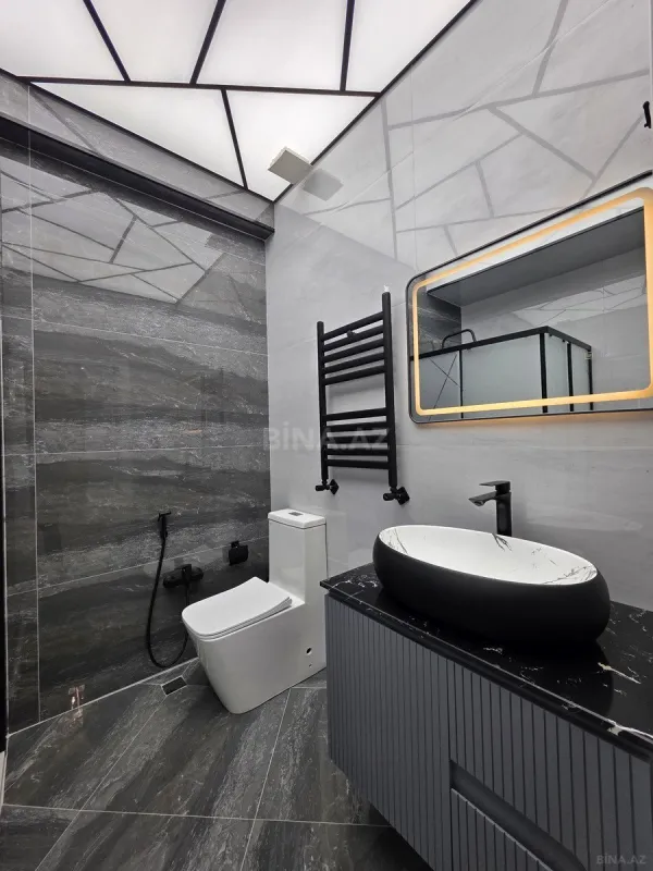 Satılır 2 otaqlı mənzil 55 m²