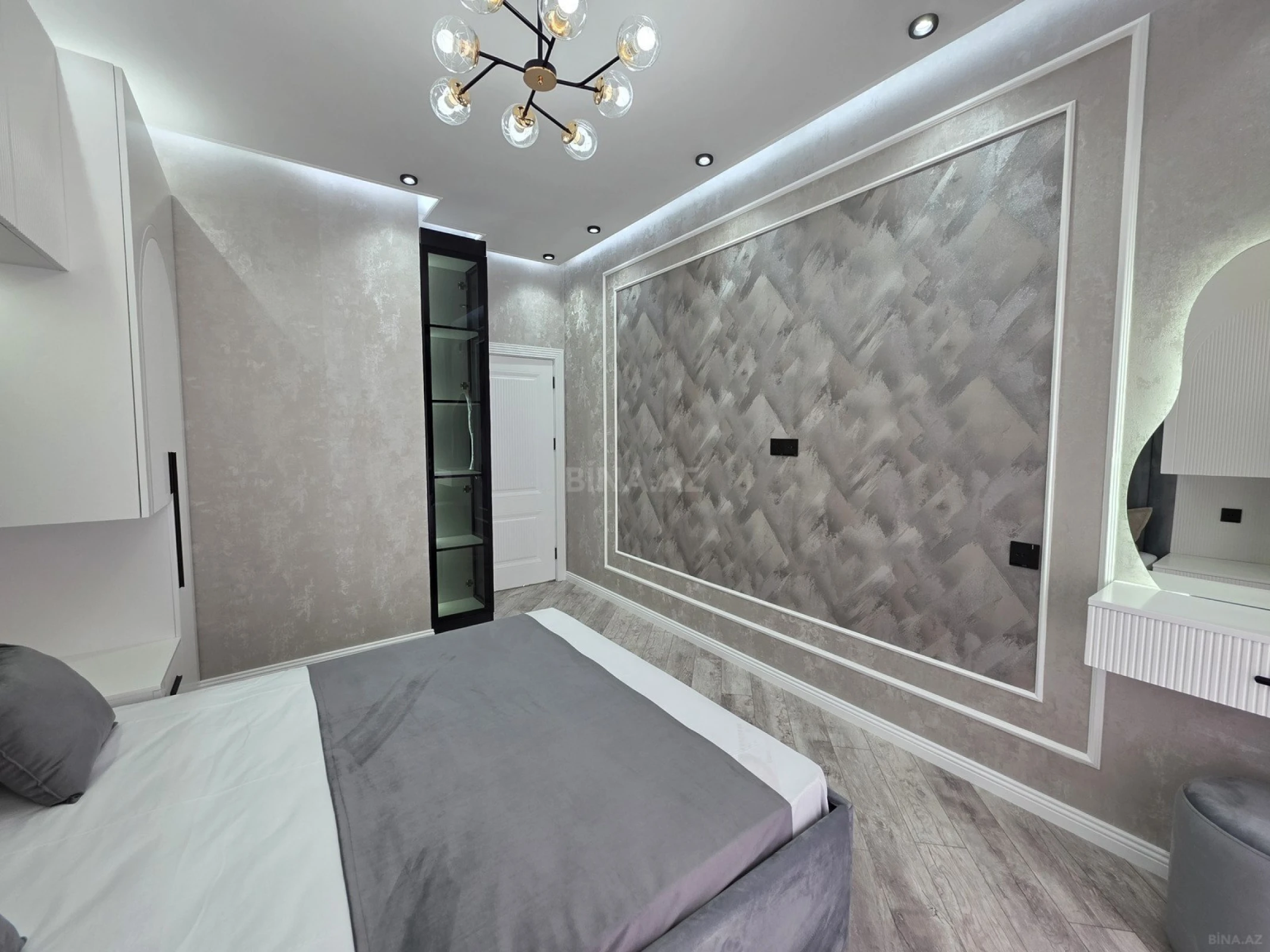 Satılır 2 otaqlı mənzil 55 m²