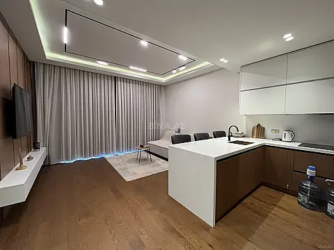 Satılır 3 otaqlı mənzil 96 m²