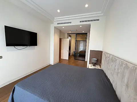 Satılır 3 otaqlı mənzil 96 m²