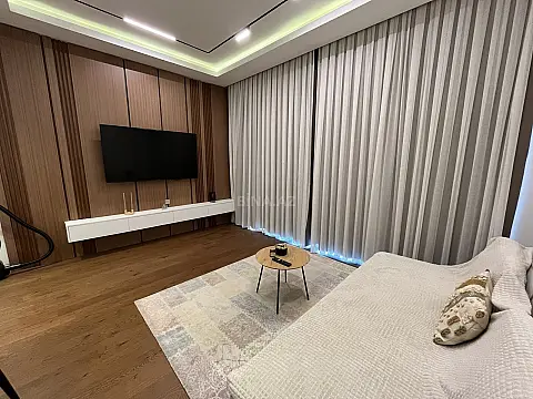 Satılır 3 otaqlı mənzil 96 m²