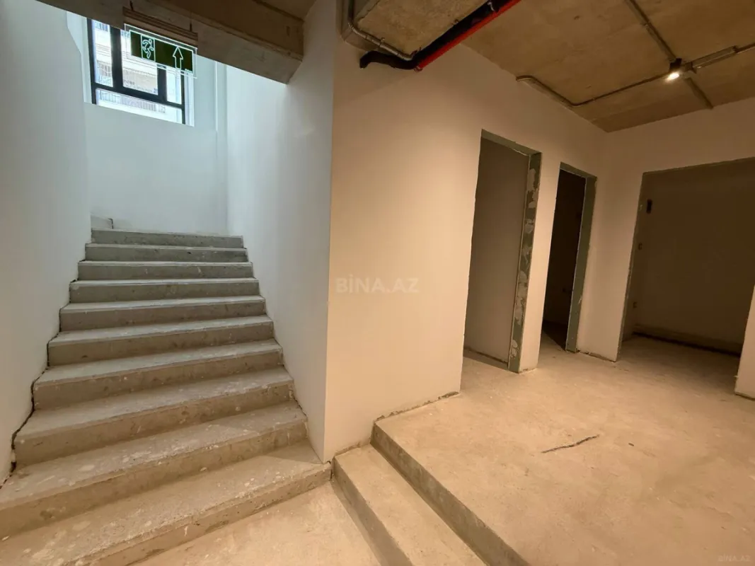 Kirayə verilir obyekt 860 m²