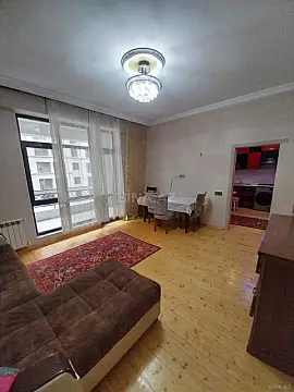 Kirayə verilir 2 otaqlı mənzil 57 m²