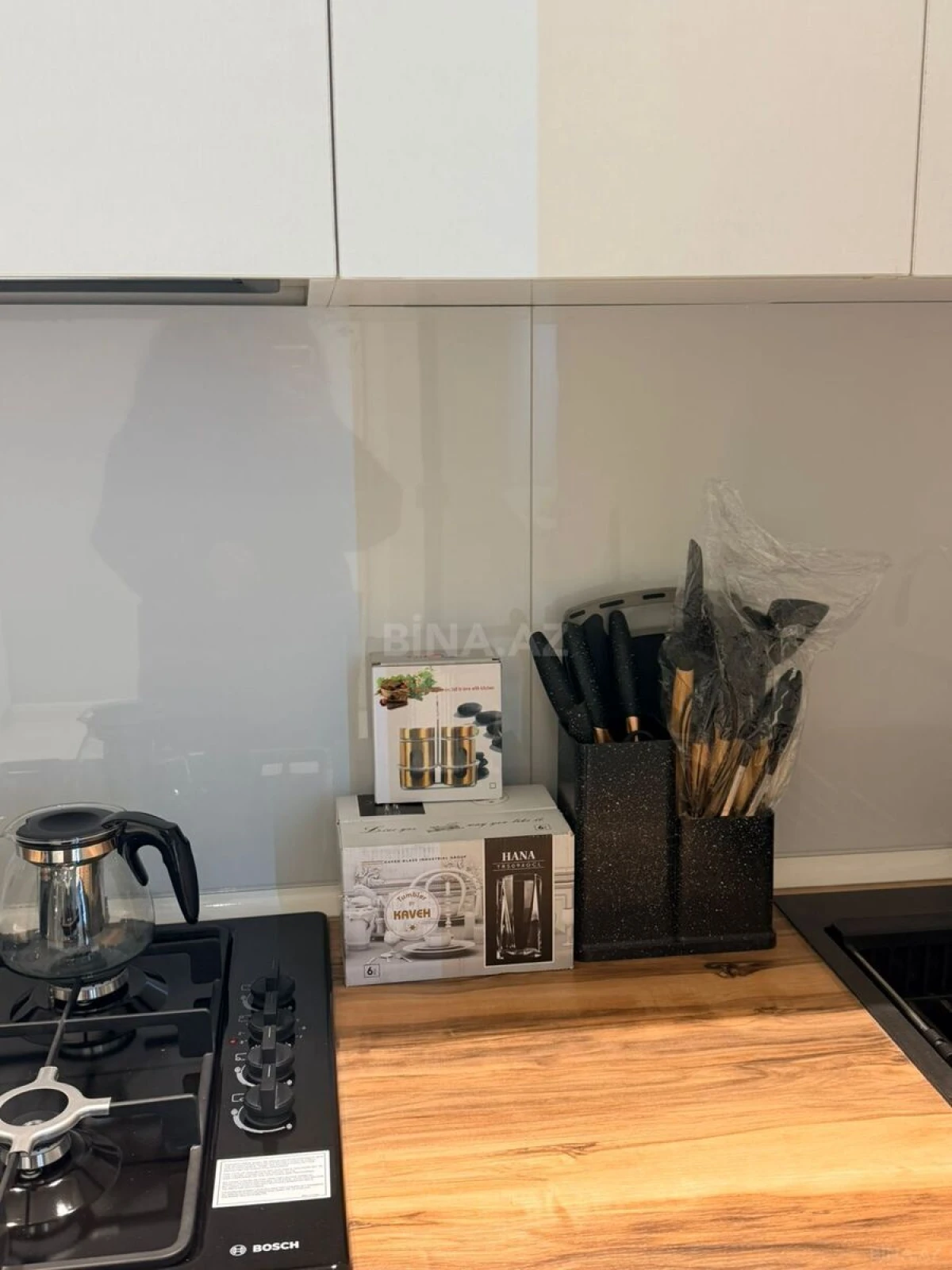 Kirayə verilir 2 otaqlı mənzil 75 m²