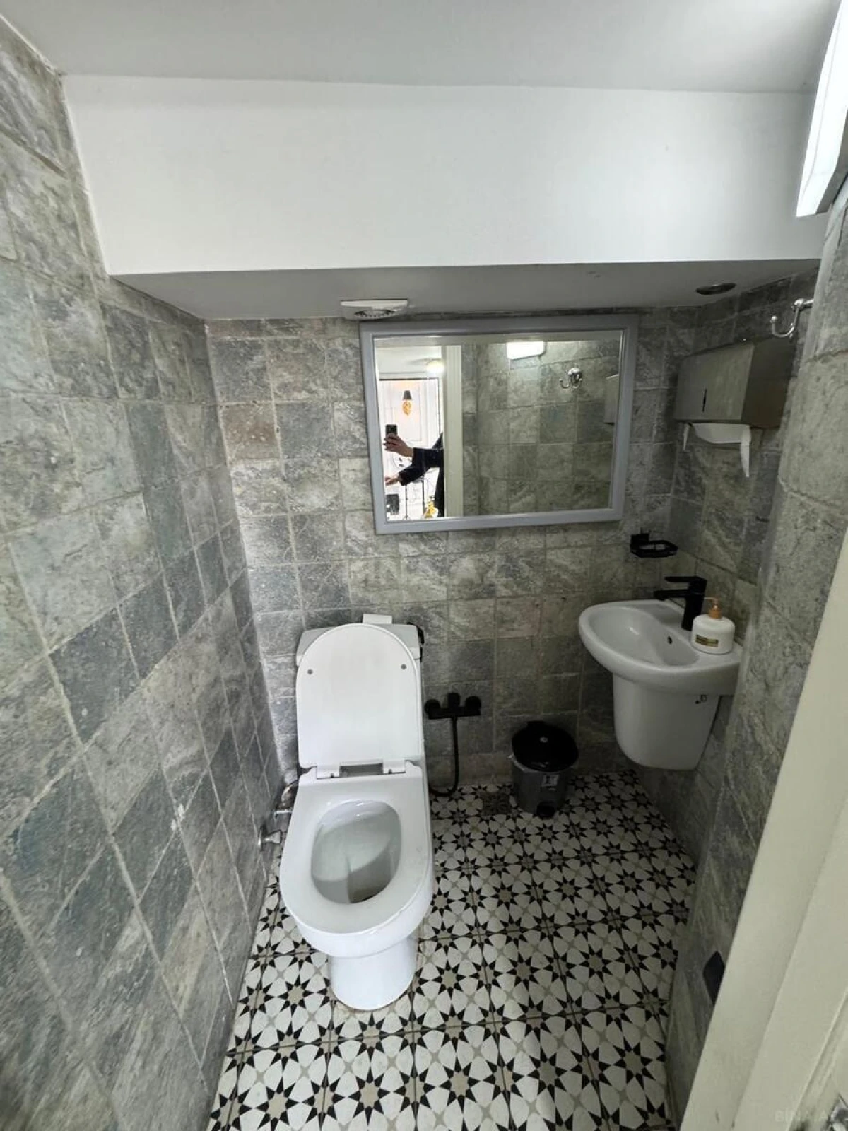 Kirayə verilir obyekt 35 m²