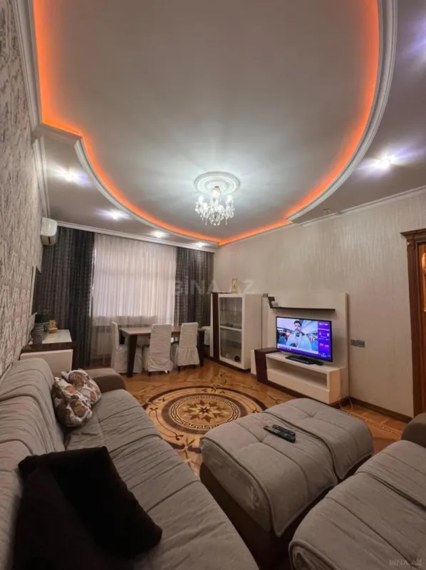 Kirayə verilir 3 otaqlı mənzil 120 m²