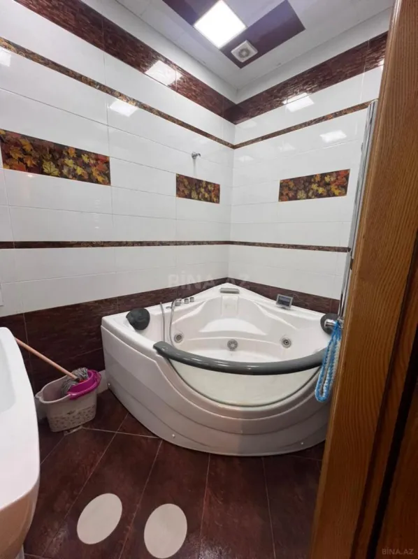 Kirayə verilir 3 otaqlı mənzil 120 m²