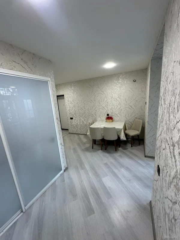 Satılır 1 otaqlı mənzil 32 m²